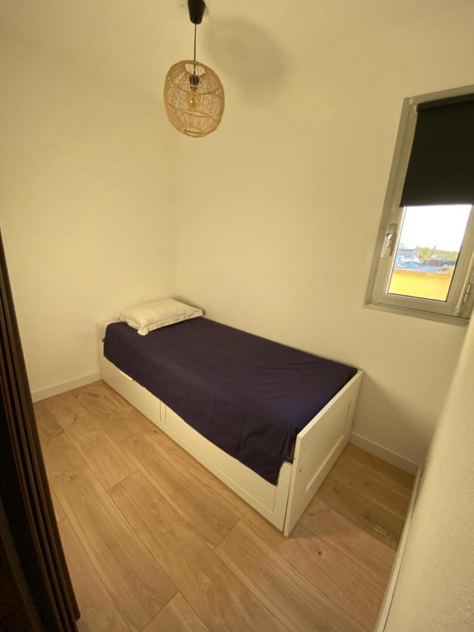 Appartement Au Port De Saint Cyprien מראה חיצוני תמונה